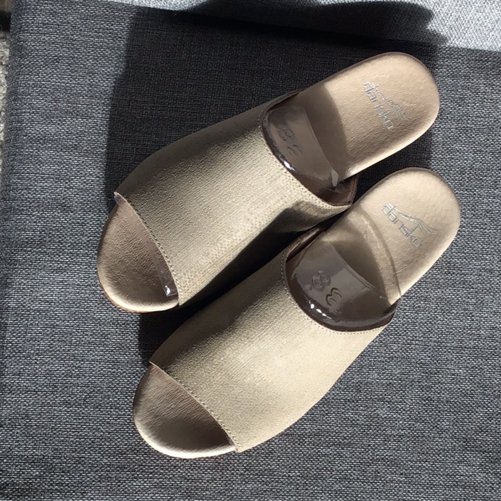 Dansko leather taupe
